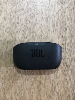 JBL Vibe Buds 2 Charging Case ONLY